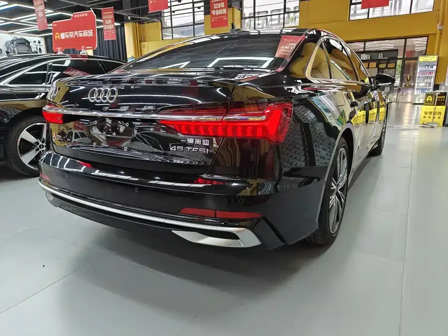 Audi A6L 2023 facelift 45 TFSI premium dynamic model 2023 — миниатюра 5