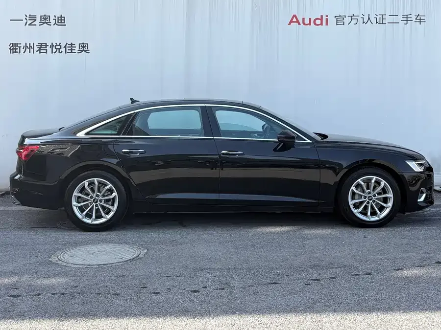 Audi A6L 2023 facelift 40 TFSI luxury and elegant model 2023 — миниатюра 2