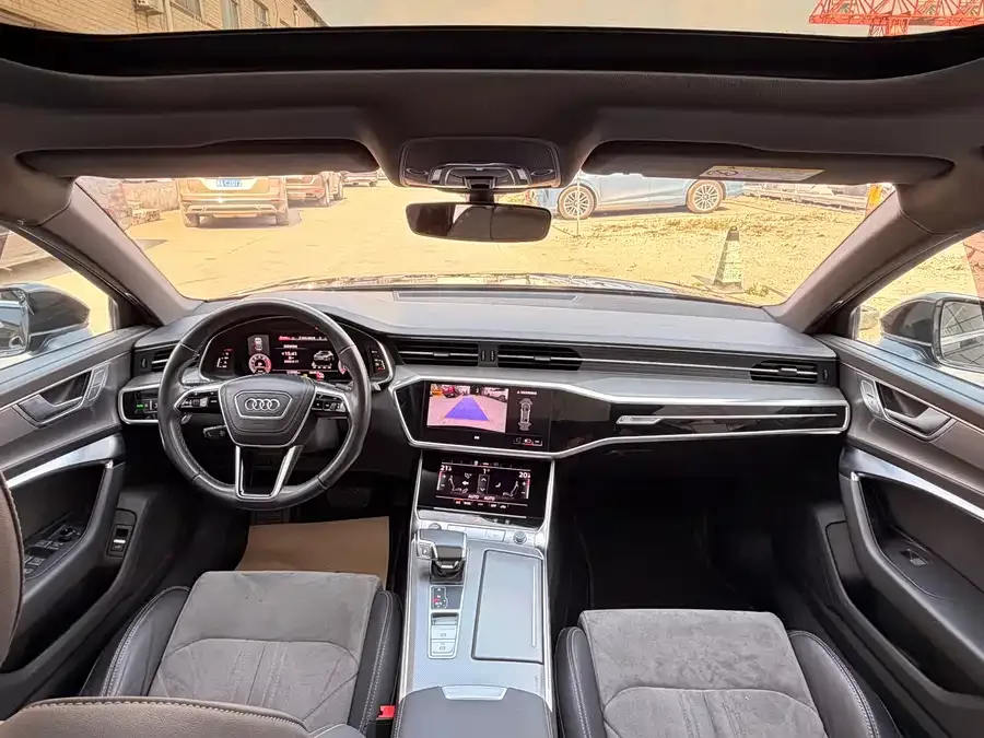Audi A6L 2023 40 TFSI luxury and dynamic model 2023 — миниатюра 4
