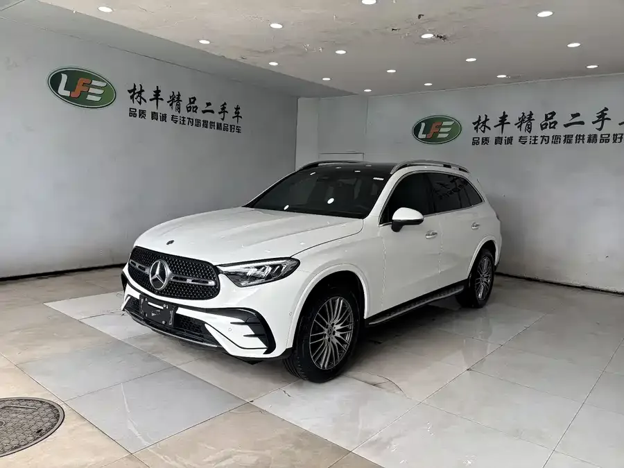 Mercedes-Benz GLC-Class 2025