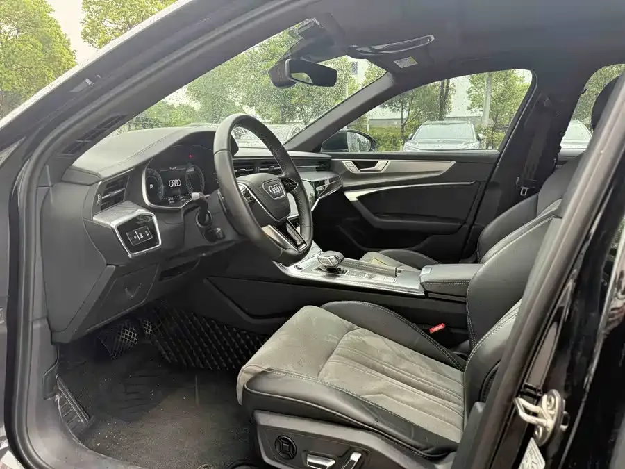 Audi A6L 2023 45 TFSI Premium Dynamic Model 2022 — миниатюра 3