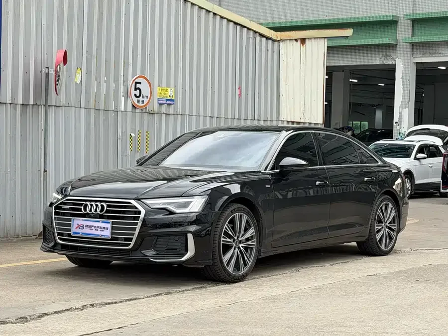 Audi A6L 2022 45 TFSI quattro premium dynamic model 2022 — фото 1, купить с доставкой в Москву