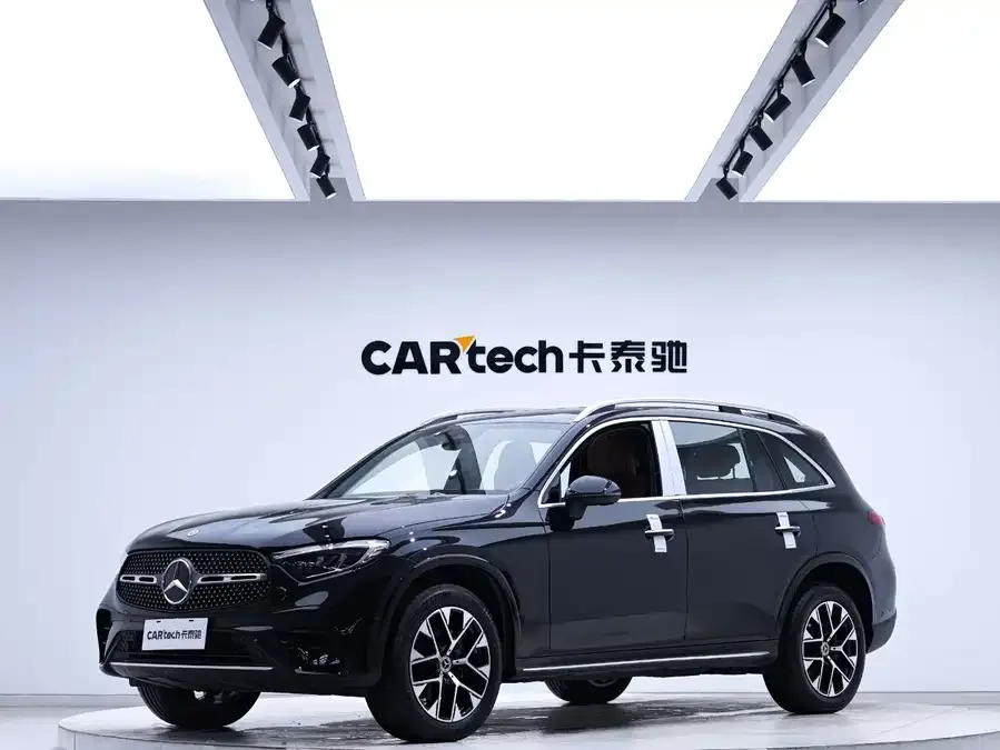 Mercedes-Benz GLC-Class 2023