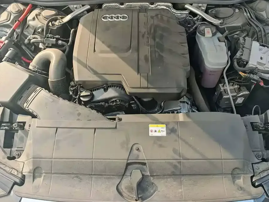 Audi A6L 2024 45 TFSI Premium Dynamic Model 2025 — миниатюра 5