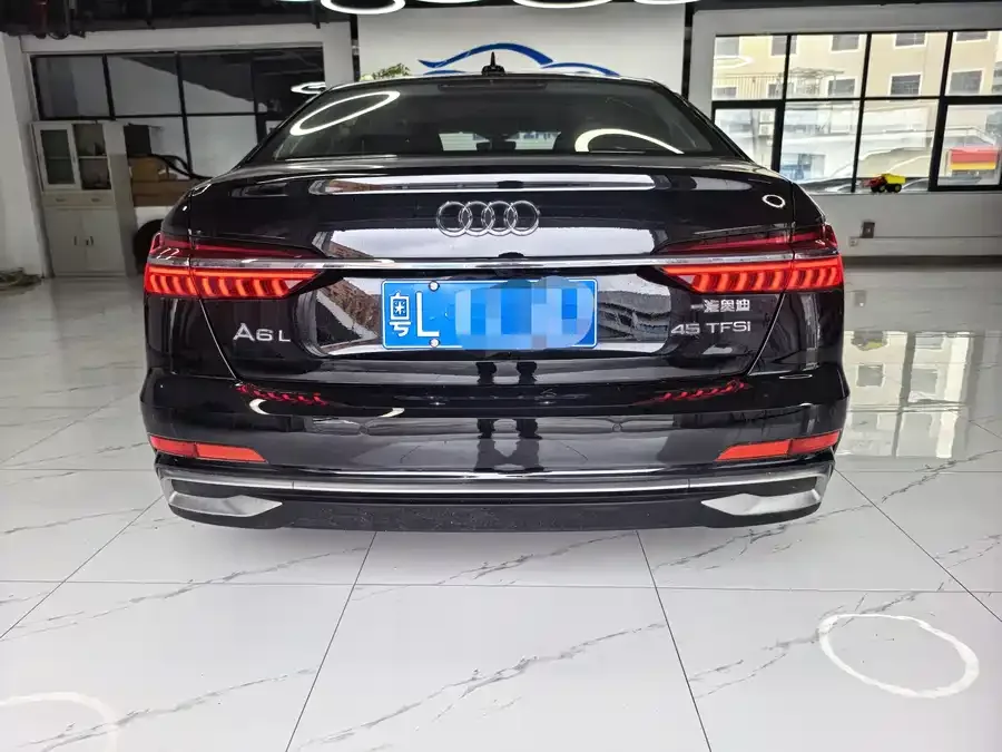 Audi A6L 2024 45 TFSI Premium Dynamic Model 2024 — миниатюра 2