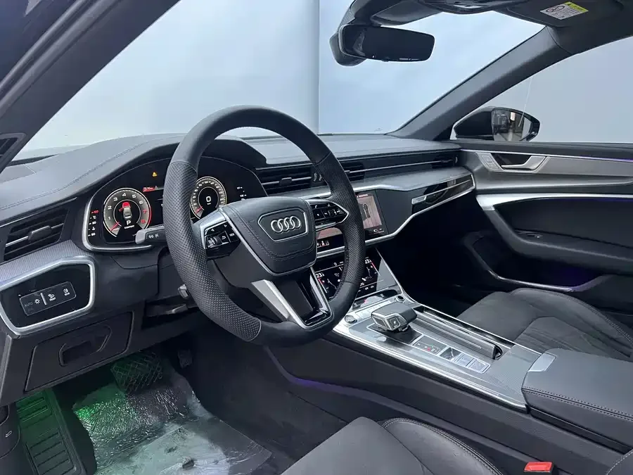 Audi A6L 2024 45 TFSI Premium Dynamic Model 2024 — миниатюра 3