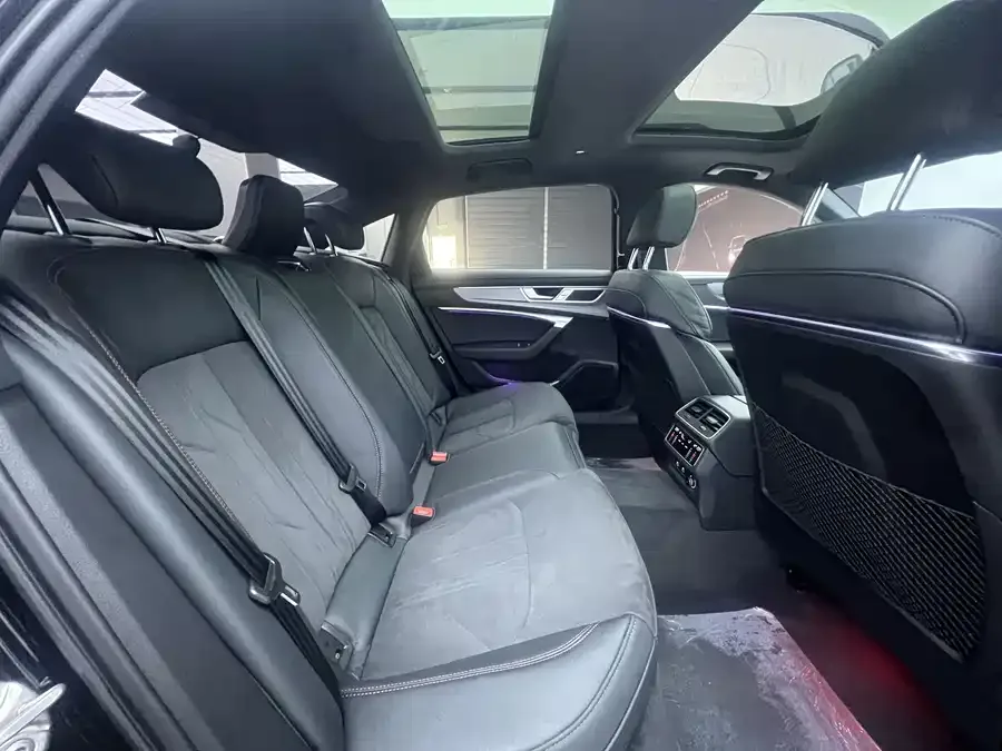 Audi A6L 2024 45 TFSI Premium Dynamic Model 2024 — миниатюра 5