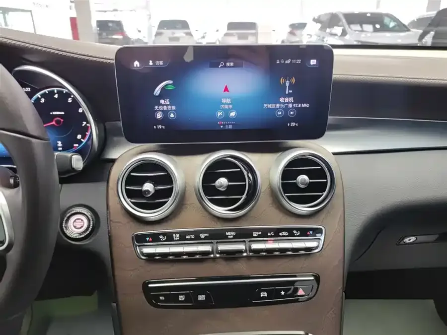 Mercedes-Benz GLC-Class Mercedes-Benz GLC 2022 facelift GLC 300 L 4MATIC Dynamic Edition 2022 — миниатюра 4