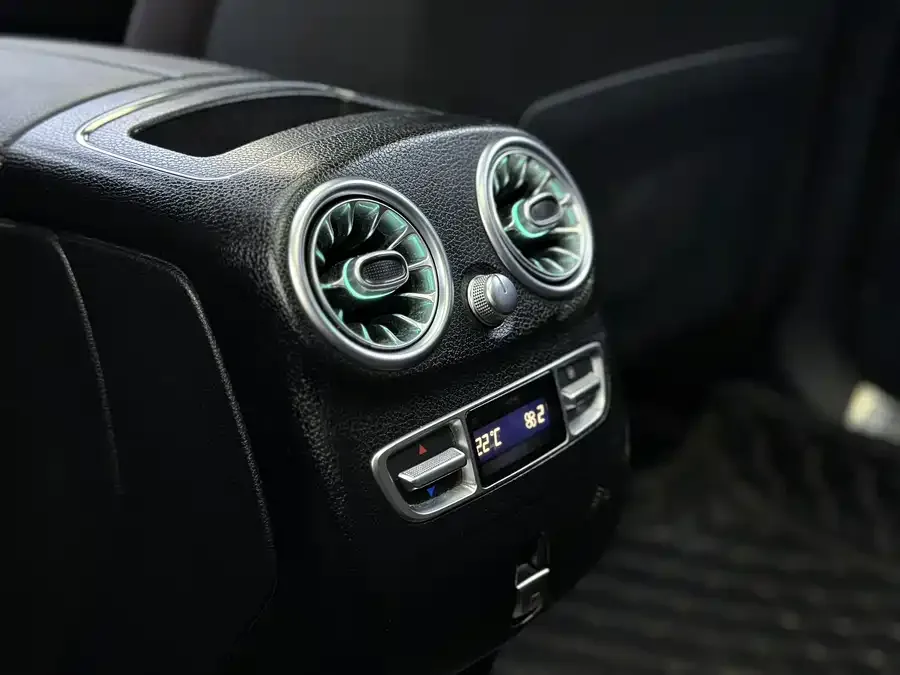 Mercedes-Benz GLC-Class Mercedes-Benz GLC 2022 GLC 300 L 4MATIC Dynamic 2022 — миниатюра 5
