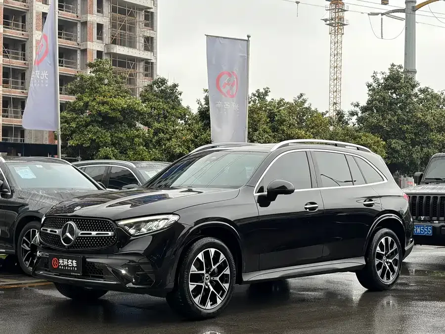 Mercedes-Benz GLC-Class 2024