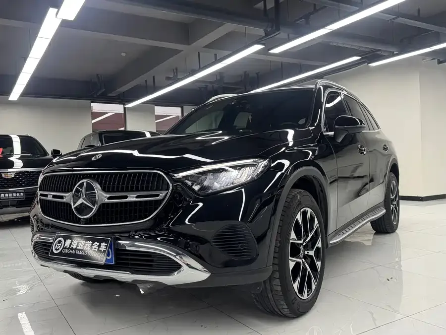 Mercedes-Benz GLC-Class 2023