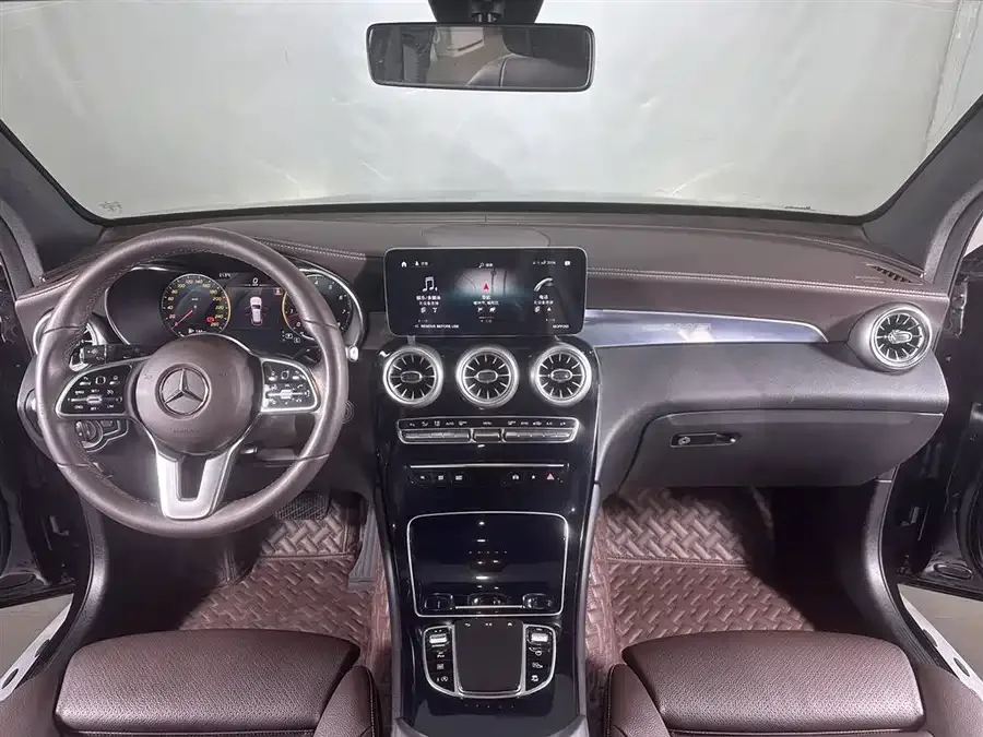 Mercedes-Benz GLC-Class Mercedes-Benz GLC 2022 Model 3 GLC 260 L 4MATIC Dynamic 2022 — миниатюра 3