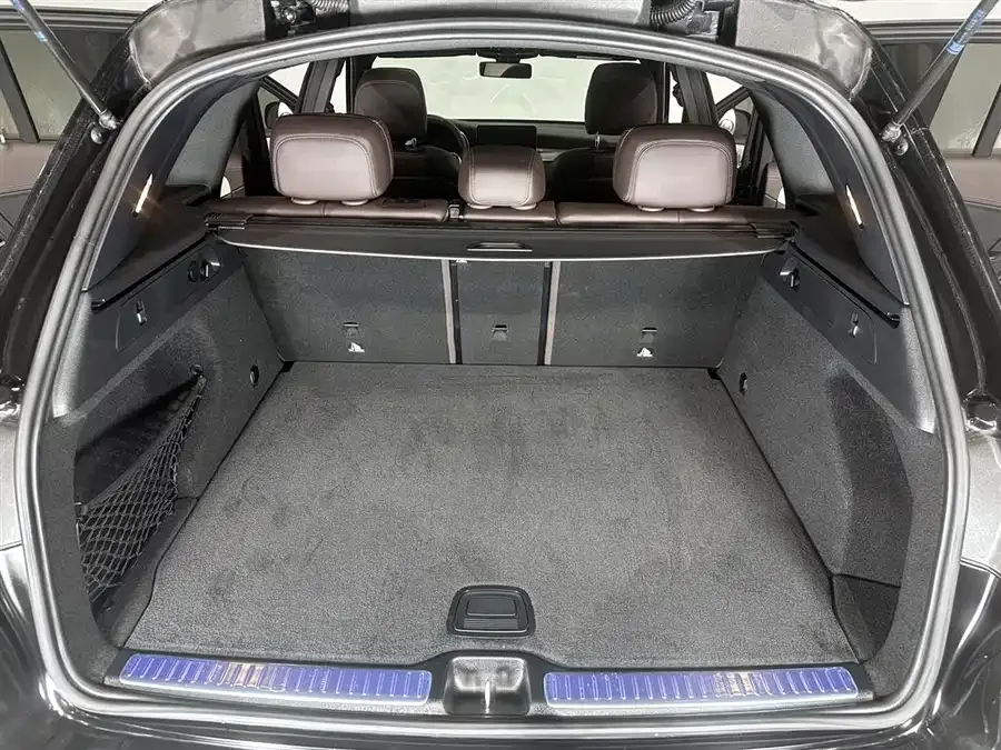 Mercedes-Benz GLC-Class Mercedes-Benz GLC 2022 Model 3 GLC 260 L 4MATIC Dynamic 2022 — миниатюра 5