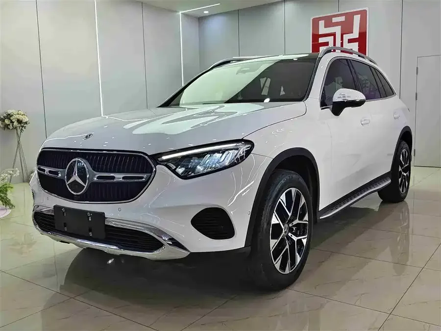 Mercedes-Benz GLC-Class 2024