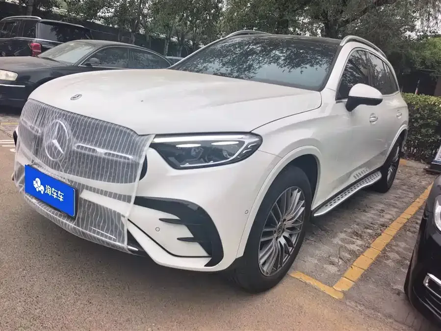 Mercedes-Benz GLC-Class 2023