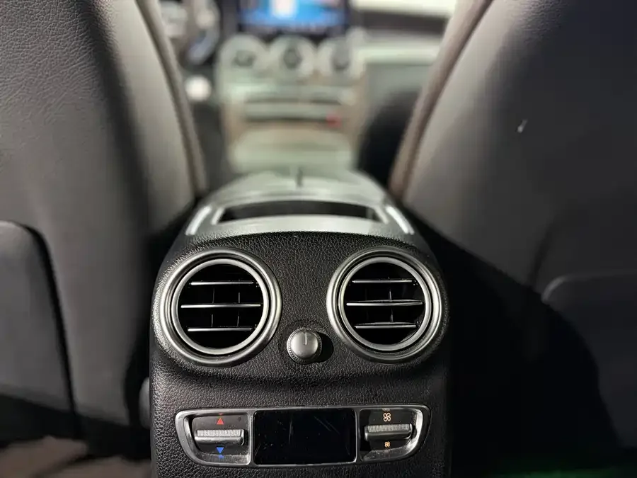 Mercedes-Benz GLC-Class Mercedes-Benz GLC 2022 GLC 300 L 4MATIC Dynamic 2022 — миниатюра 3