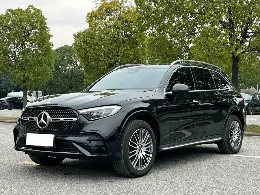 Mercedes-Benz GLC-Class 2024