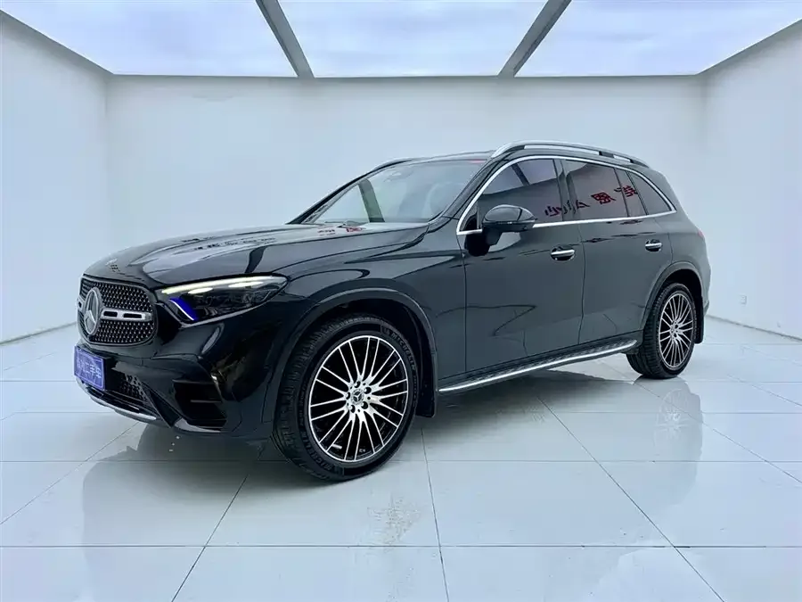 Mercedes-Benz GLC-Class 2024