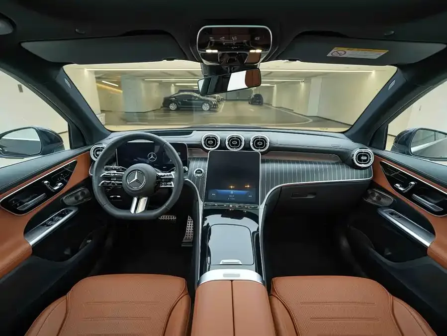 Mercedes-Benz GLC-Class Mercedes-Benz GLC 2023 GLC 300 L 4MATIC luxury 7-seater 2023 — миниатюра 5