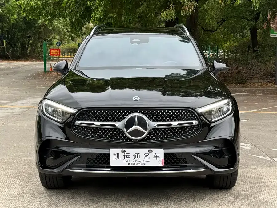 Mercedes-Benz GLC-Class 2024