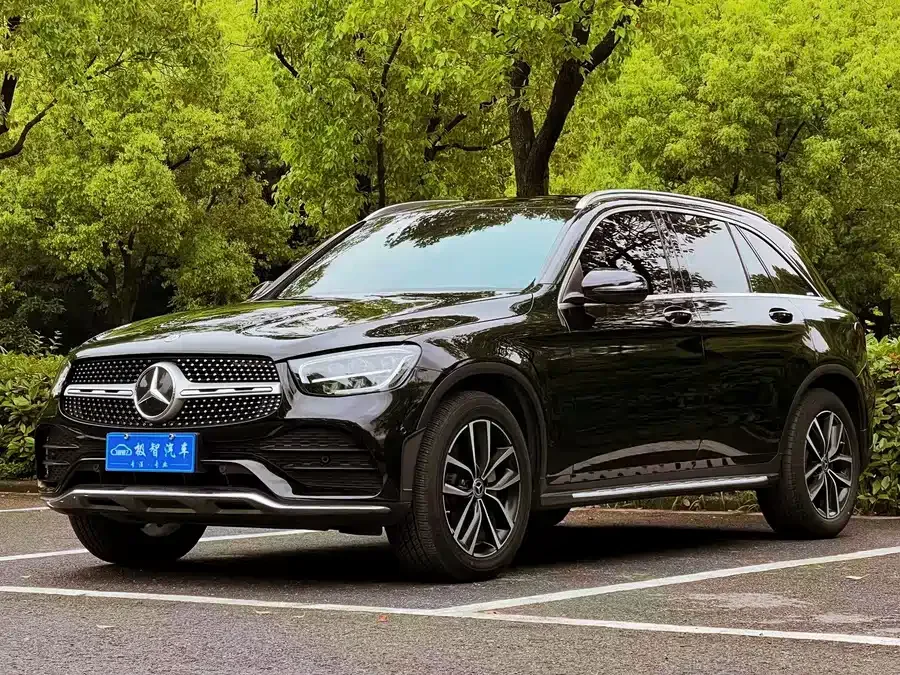 Mercedes-Benz GLC-Class Mercedes-Benz GLC 2022 GLC 260 L 4MATIC Luxury Edition 2022 — фото 1, купить с доставкой в Москву