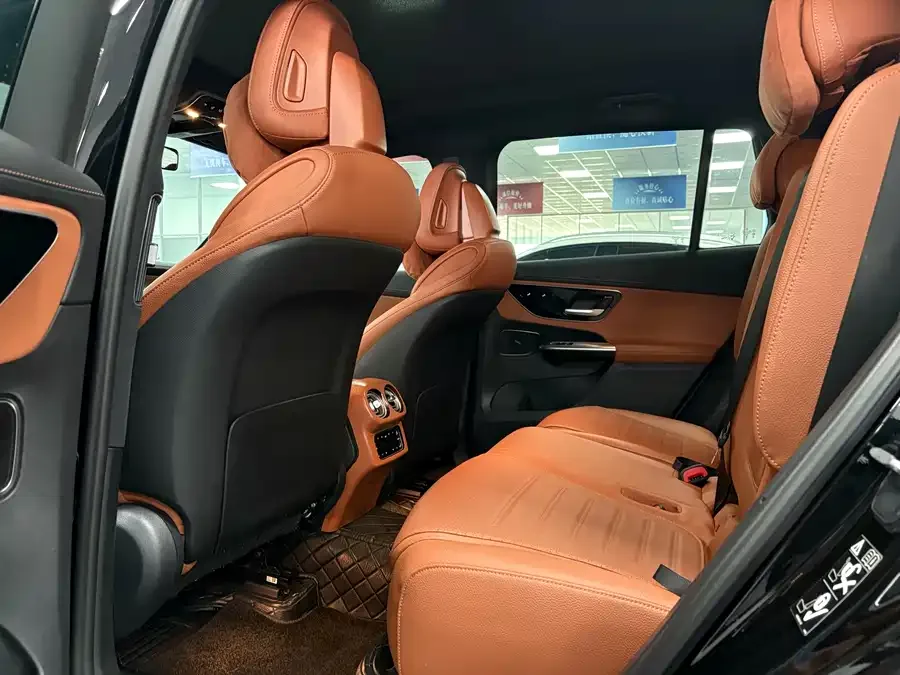 Mercedes-Benz GLC-Class Mercedes-Benz GLC 2024 GLC 300 L 4MATIC dynamic 7-seater 2024 — миниатюра 2