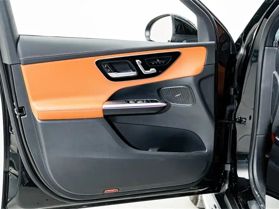 Mercedes-Benz GLC-Class Mercedes-Benz GLC 2024 GLC 300 L 4MATIC dynamic 5-seater 2024 — миниатюра 5