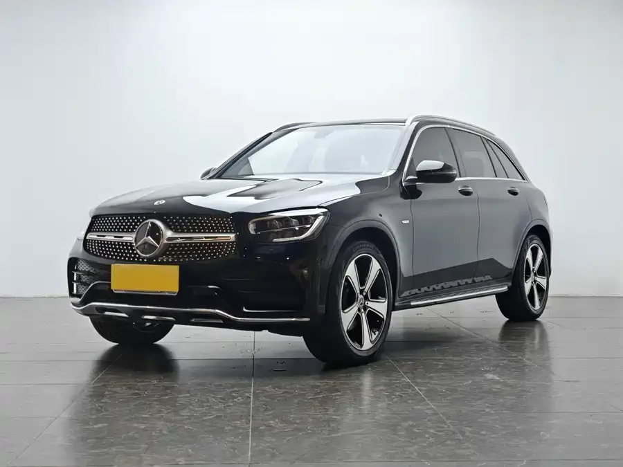 Mercedes-Benz GLC-Class 2023