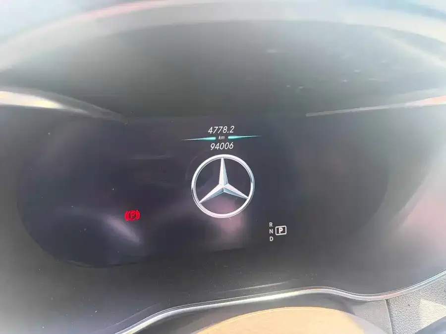 Mercedes-Benz GLC-Class Mercedes-Benz GLC 2022 GLC 260 L 4MATIC Luxury Edition 2022 — миниатюра 4