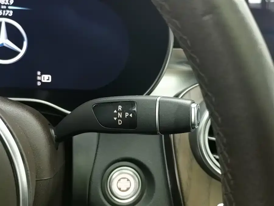 Mercedes-Benz GLC-Class Mercedes-Benz GLC 2022 facelift GLC 300 L 4MATIC Dynamic Collector's Edition 2022 — миниатюра 4
