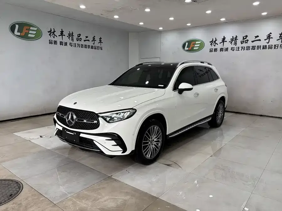 Mercedes-Benz GLC-Class 2023