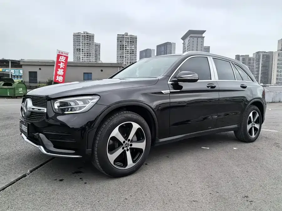 Mercedes-Benz GLC-Class 2022