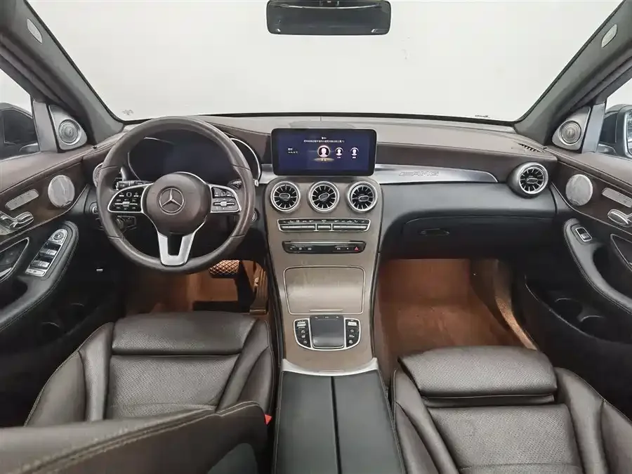 Mercedes-Benz GLC-Class Mercedes-Benz GLC 2022 GLC 260 L 4MATIC Luxury Edition 2022 — миниатюра 2