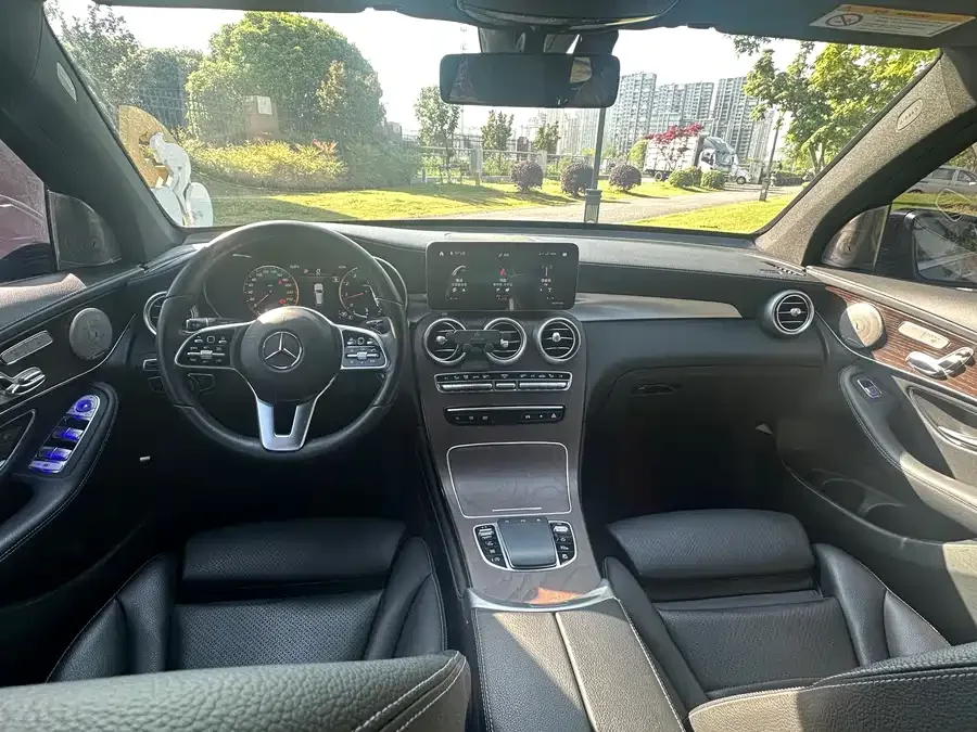 Mercedes-Benz GLC-Class Mercedes-Benz GLC 2021 GLC 260 L 4MATIC Luxury 2022 — миниатюра 5
