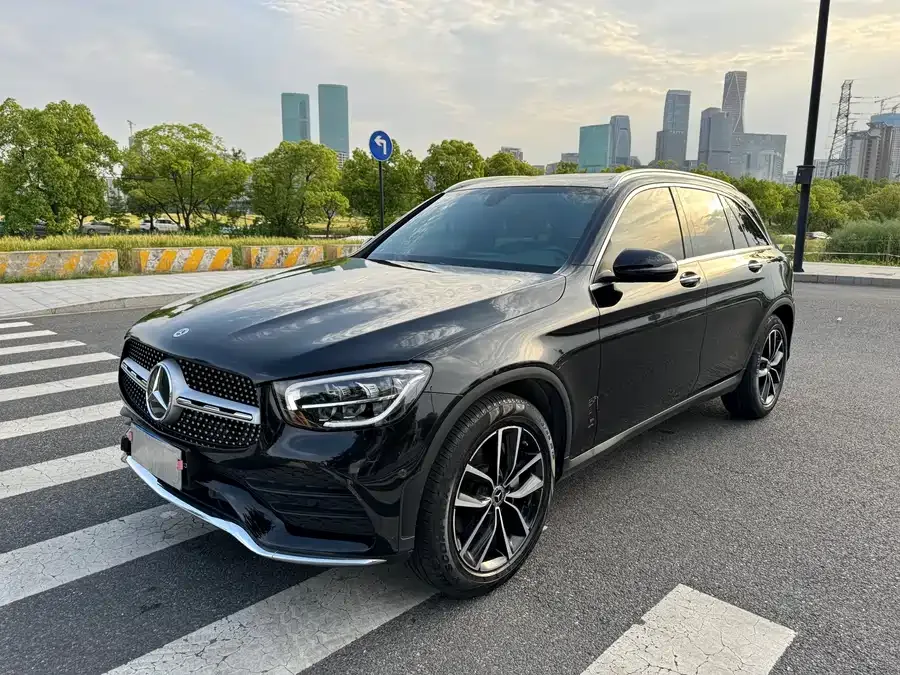 Mercedes-Benz GLC-Class 2022