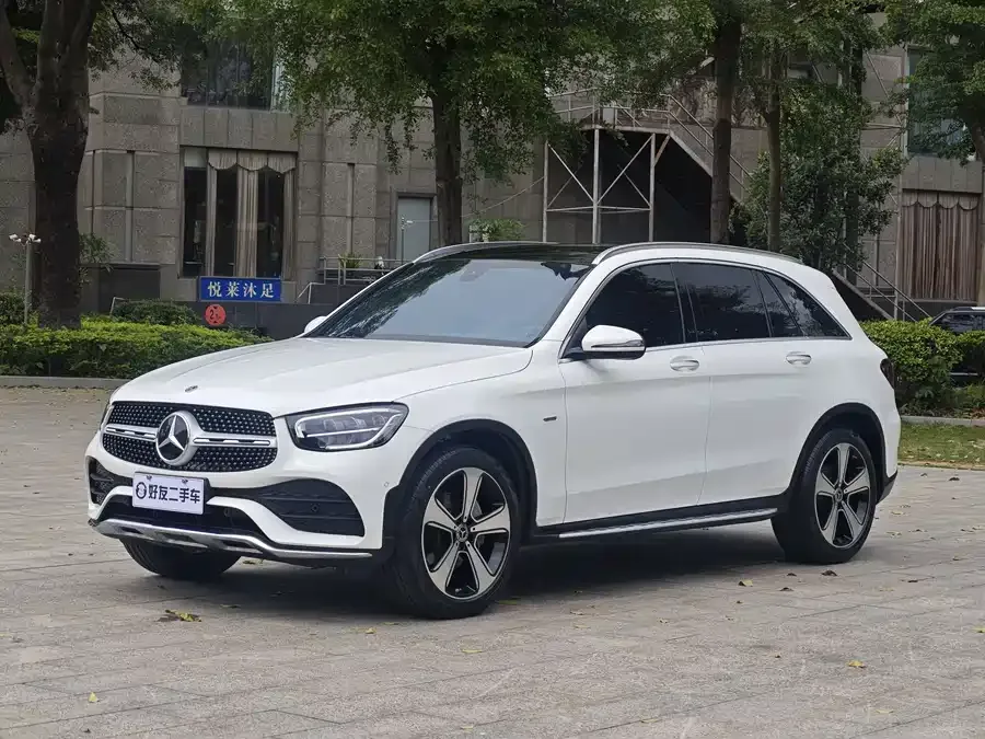Mercedes-Benz GLC-Class 2022