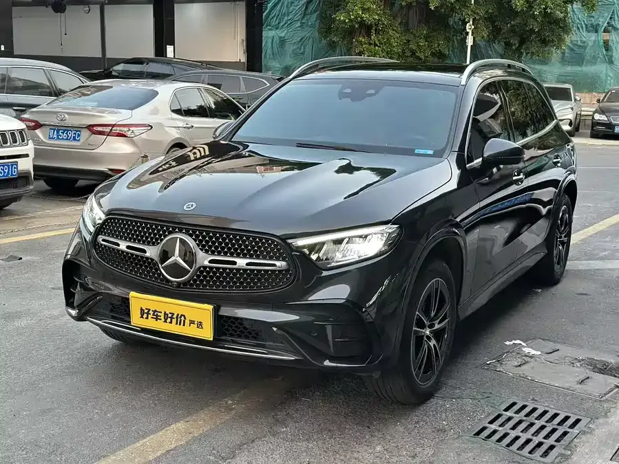 Mercedes-Benz GLC-Class 2024