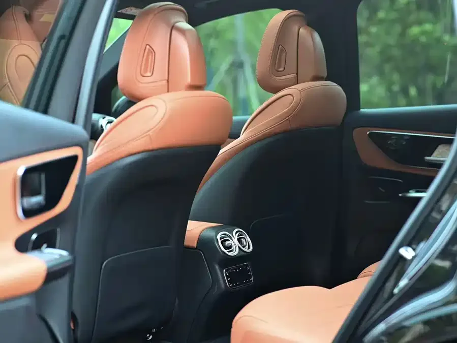 Mercedes-Benz GLC-Class Mercedes-Benz GLC 2025 GLC 300 L 4MATIC Dynamic 5-seater 2025 — миниатюра 5