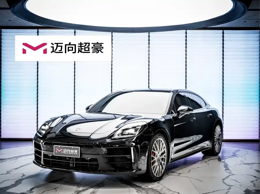Porsche Panamera 2025