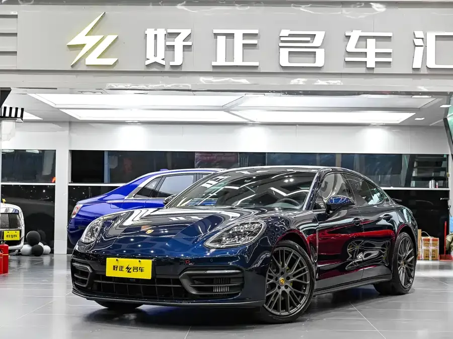 Porsche Panamera 2024