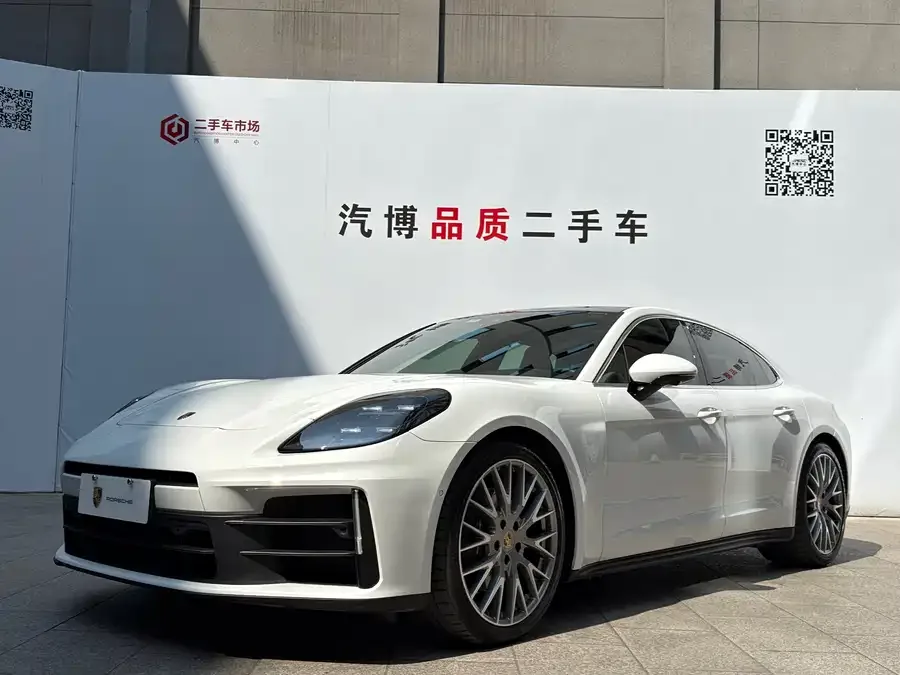 Porsche Panamera 2024
