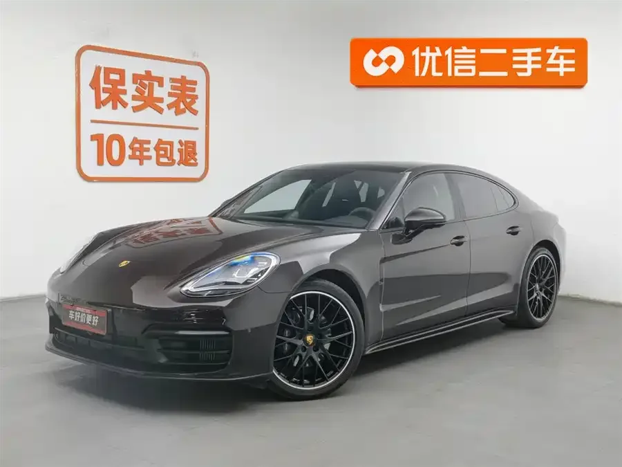 Porsche Panamera 2023
