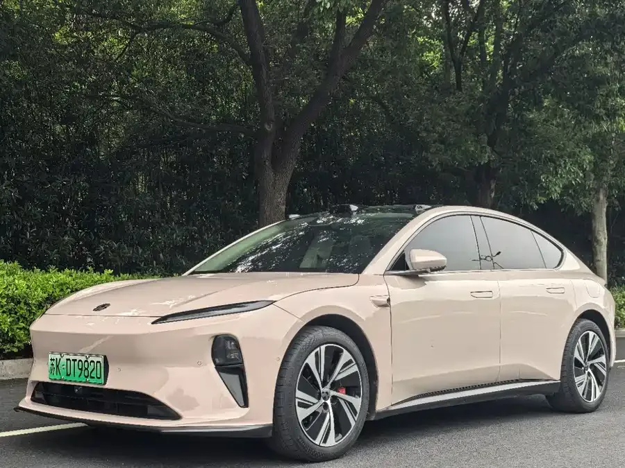 NIO ET5 2023