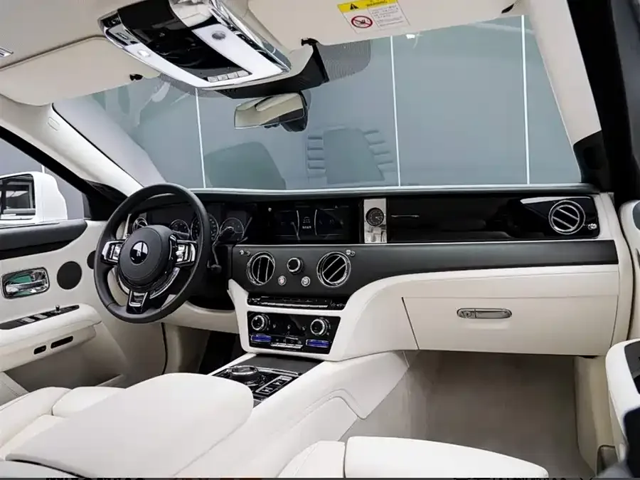 Rolls-Royce Ghost Ghost 2021 6.7T long wheelbase version 2022 — миниатюра 5