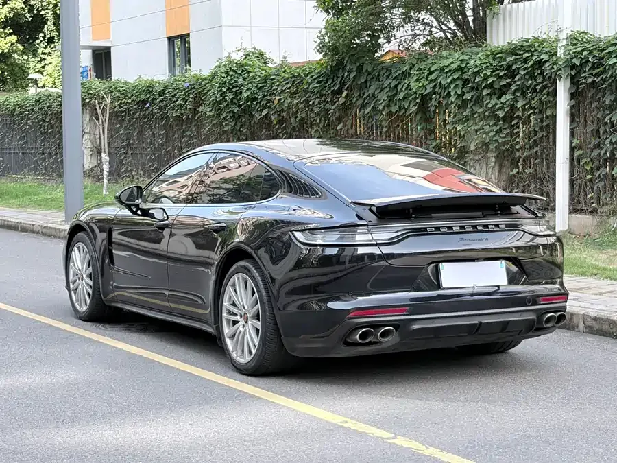 Porsche Panamera Panamera 2023 facelift Panamera 2.9T Platinum Edition 2023 — миниатюра 2