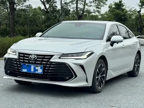 Toyota Avalon 2024 buy in Moscow
