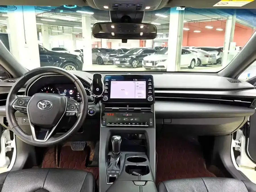 Toyota Avalon Asia Dragon 2021 2.5L Deluxe Edition 2022 — миниатюра 4