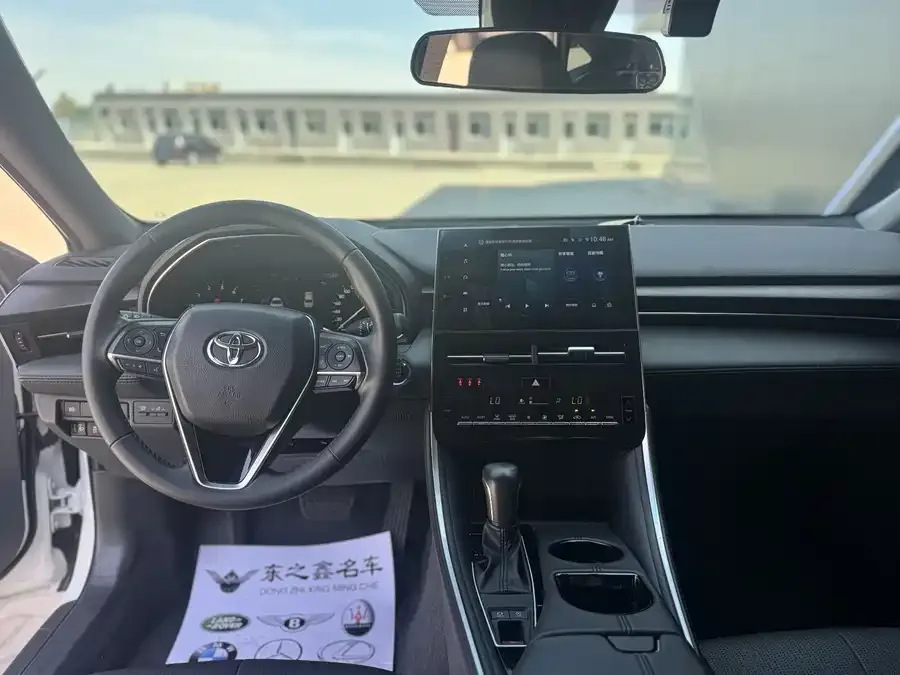 Toyota Avalon Avalon 2023 2.0L Luxury Edition 2023 — миниатюра 4