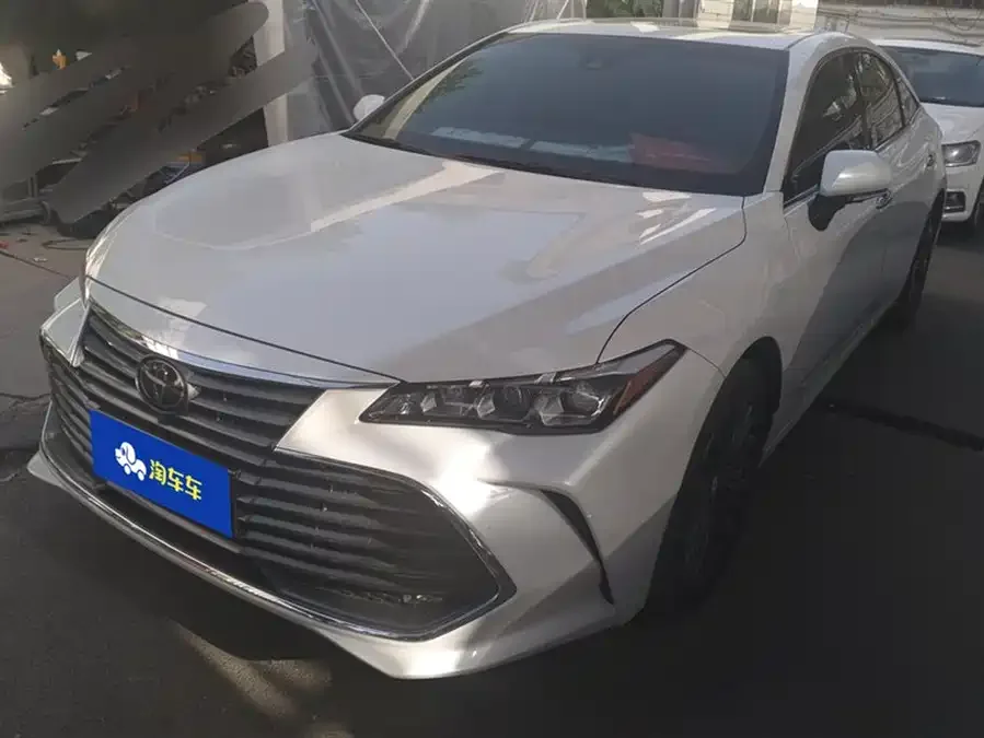Toyota Avalon 2023