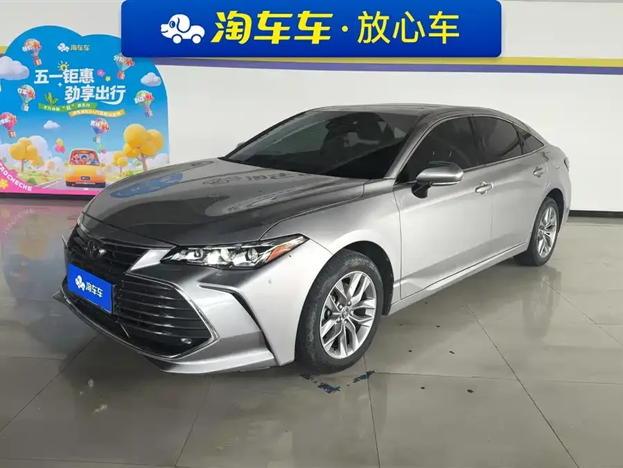 Toyota Avalon Asia Dragon 2019 2.0L Advanced Edition National VI 2022 — фото 1, купить с доставкой в Москву